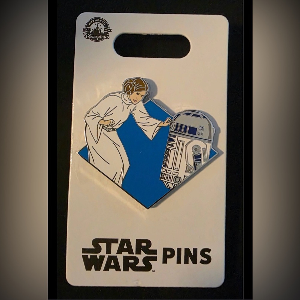 Disney Star Wars: Princess Leia and R2D2 trading pin